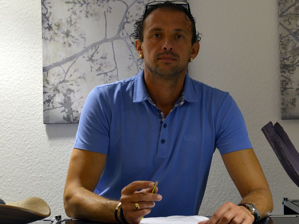 Bruno Peranovic im Studio von lass es lasern in Hannover